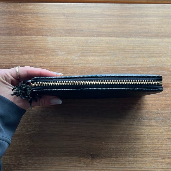 Tory Burch Continental Wallet - Picture 3 of 5